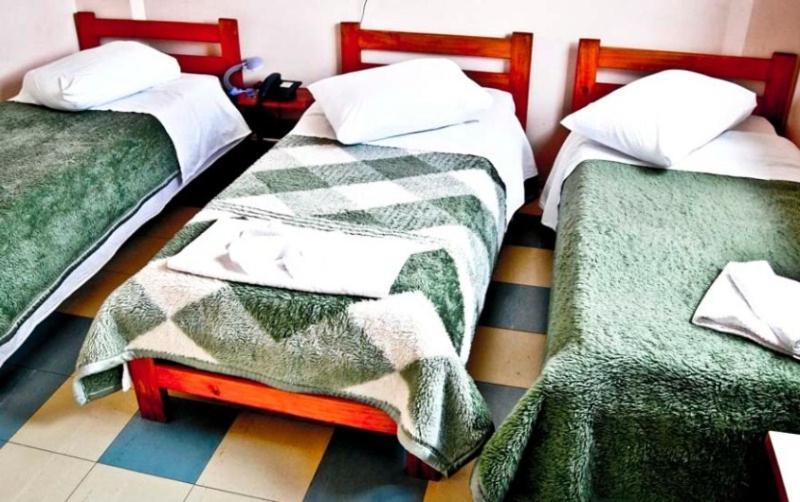 Hotel Puava กัวราปัววา ภายนอก รูปภาพ